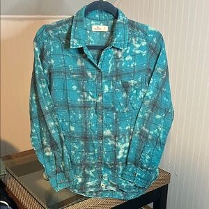 Hollister Custom Bleached Plaid Button Down, Size M